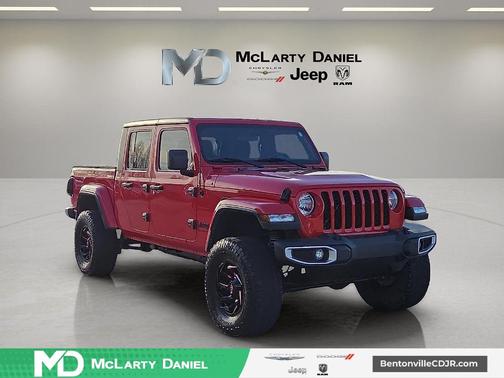 2022 Jeep Gladiator Sport