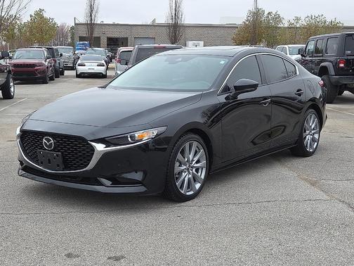 2023 Mazda Mazda3 FWD w/Preferred Package