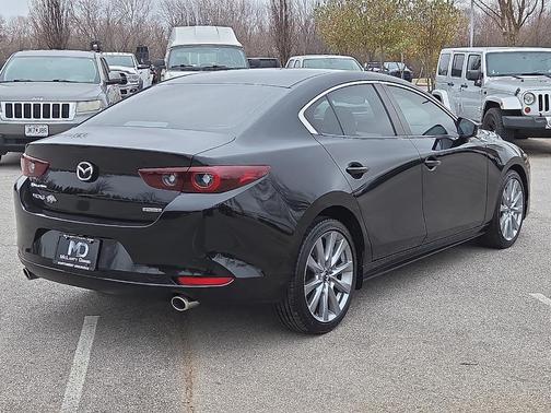 2023 Mazda Mazda3 FWD w/Preferred Package