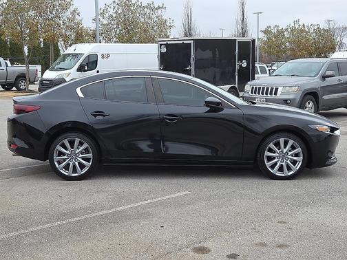 2023 Mazda Mazda3 FWD w/Preferred Package