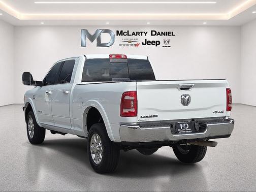 Bright White Clearcoat 2022 RAM 2500 Laramie