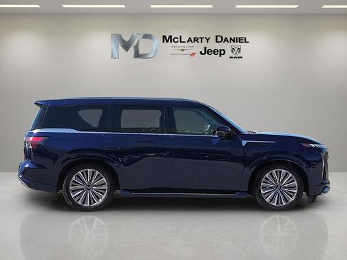 Grand Blue 2025 INFINITI QX80 SENSORY