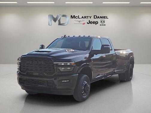 2025 RAM 3500 Limited