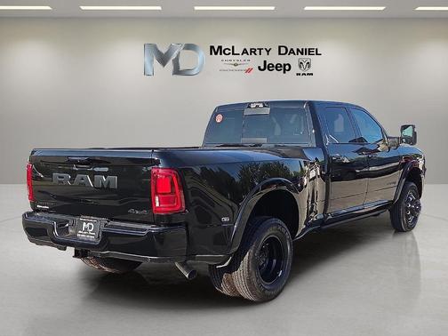2025 RAM 3500 Limited
