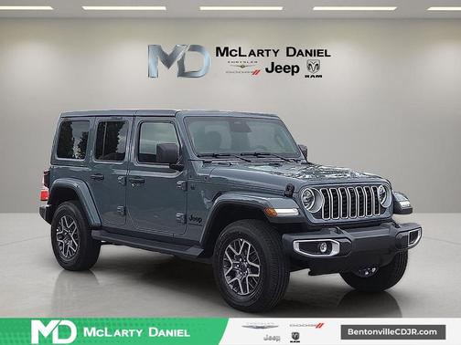 Anvil Clearcoat 2026 Jeep Wrangler Sahara
