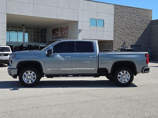Sterling Gray Metallic 2024 Chevrolet Silverado 3500 High Country