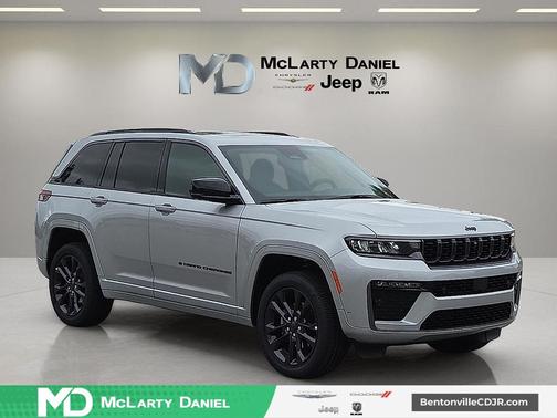 Silver Zynith 2026 Jeep Grand Cherokee Limited