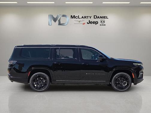 Gloss Black 2026 Jeep Grand Wagoneer L Limited
