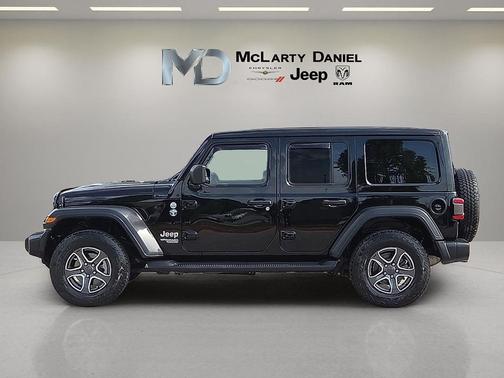 Black Clearcoat 2020 Jeep Wrangler Unlimited Sport
