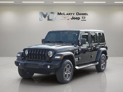 Black Clearcoat 2020 Jeep Wrangler Unlimited Sport