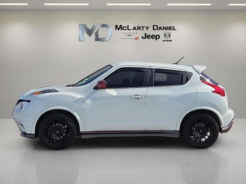 Pearl White 2013 Nissan Juke NISMO