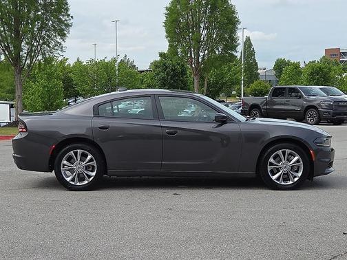 Granite Crystal Clearcoat Metallic 2022 Dodge Charger SXT