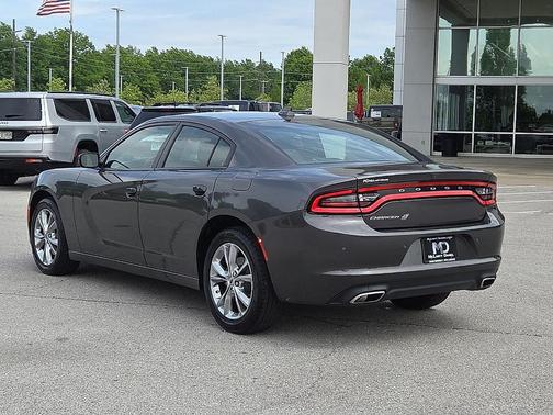 Granite Crystal Clearcoat Metallic 2022 Dodge Charger SXT