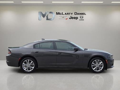 Granite Crystal Clearcoat Metallic 2022 Dodge Charger SXT
