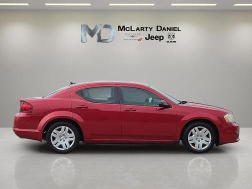 Redline 2 Coat Pearl 2014 Dodge Avenger SE