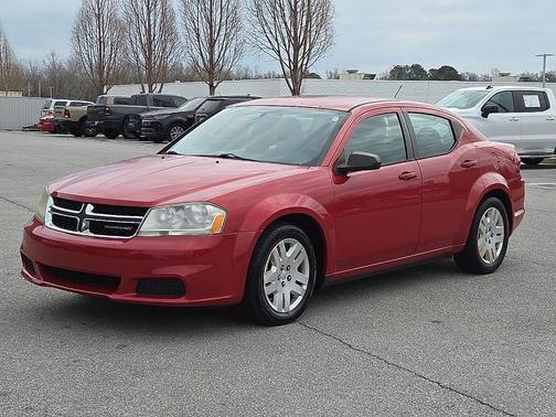 Redline 2 Coat Pearl 2014 Dodge Avenger SE