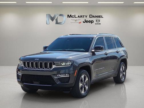 Metallic 2022 Jeep Grand Cherokee 4xe Base