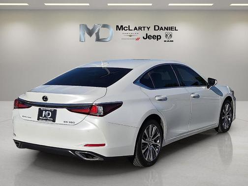 2020 Lexus ES 350 Base
