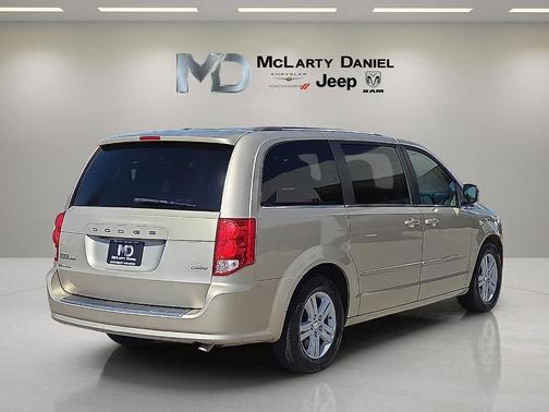 Cashmere Pearlcoat 2013 Dodge Grand Caravan Crew