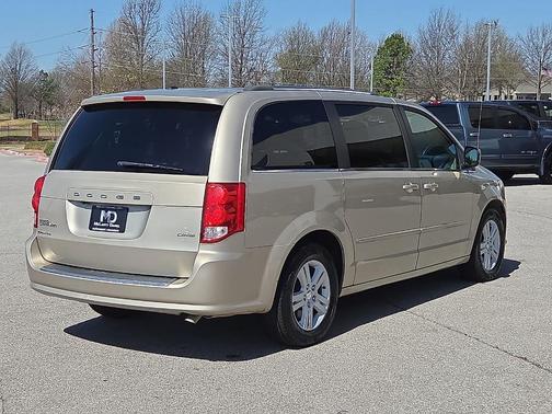 Cashmere Pearlcoat 2013 Dodge Grand Caravan Crew