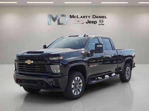 2025 Chevrolet Silverado 2500 Custom
