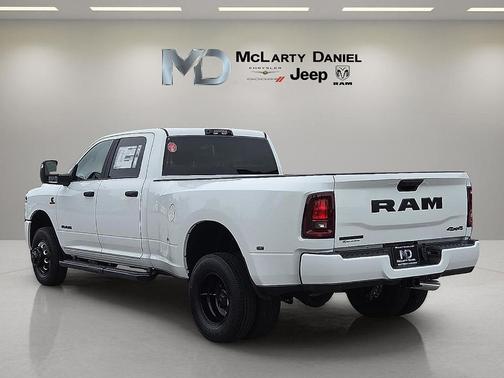 Bright White Clearcoat 2026 RAM 3500 Big Horn
