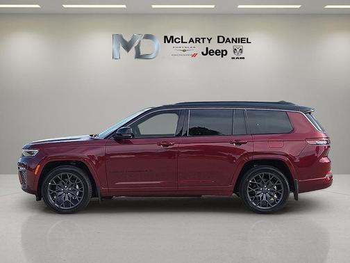 Velvet Red Pearlcoat 2026 Jeep Grand Cherokee L Summit