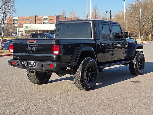 2022 Jeep Gladiator Sport