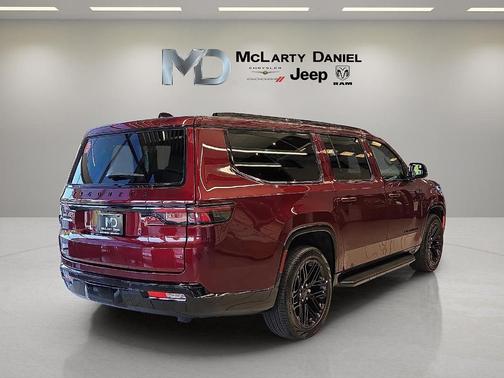 2025 Jeep Wagoneer L Series II