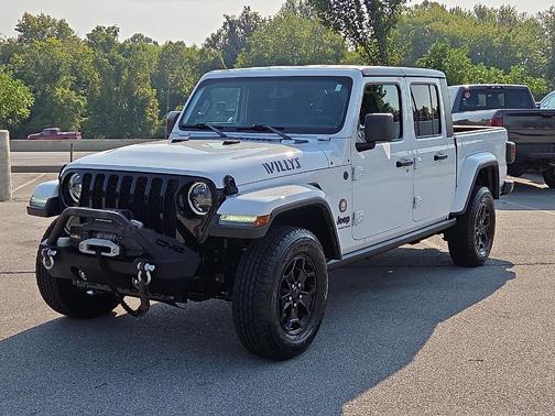 2023 Jeep Gladiator Sport