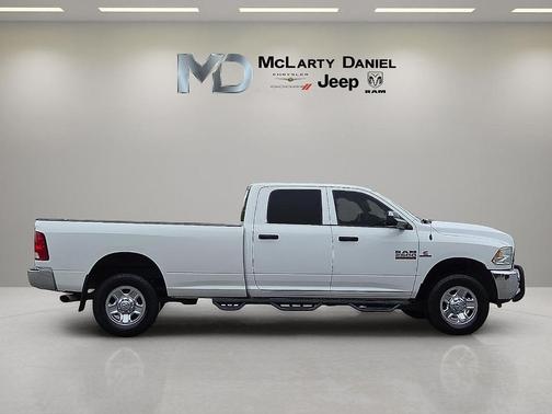 Bright White Clearcoat 2018 RAM 2500 Tradesman