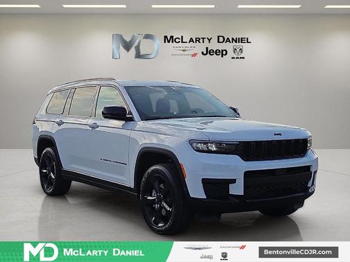 Bright White Clearcoat 2025 Jeep Grand Cherokee L Laredo