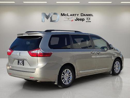 2015 Toyota Sienna XLE Premium