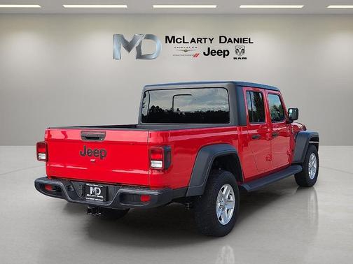 2020 Jeep Gladiator Sport