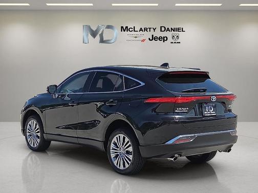 Celestial Black 2024 Toyota Venza Limited