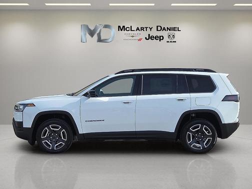 2026 Jeep Cherokee LAREDO/LIMITED
