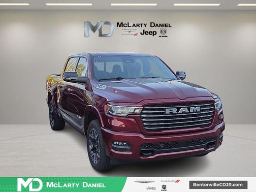 Delmonico Red Pearlcoat 2025 RAM 1500 Laramie