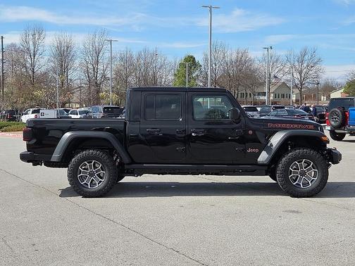 2026 Jeep Gladiator Mojave