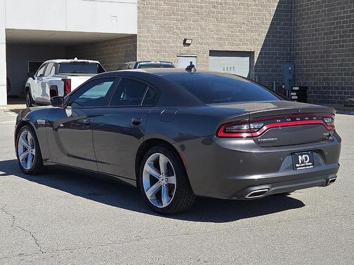 2018 Dodge Charger SXT Plus