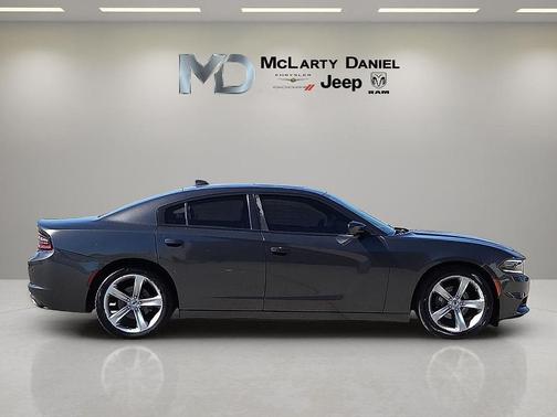 2018 Dodge Charger SXT Plus