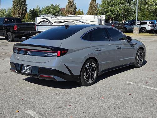 2024 Hyundai SONATA SEL