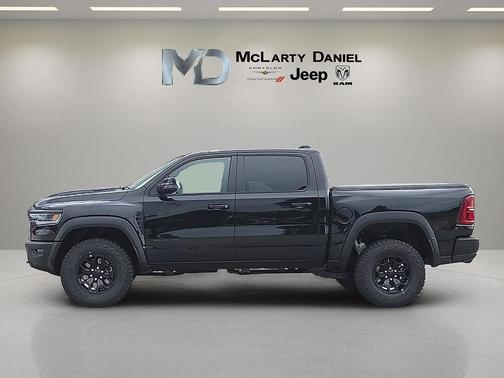 Diamond Black 2026 RAM 1500 RHO