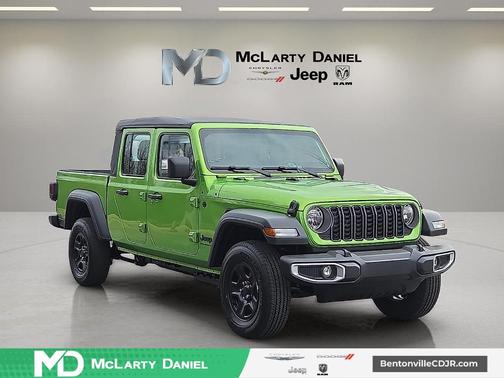 2026 Jeep Gladiator Sport