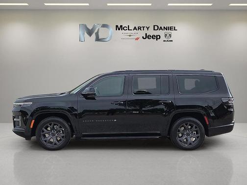 Gloss Black 2026 Jeep Grand Wagoneer Limited