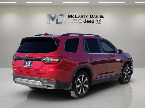 2025 Honda Pilot Touring