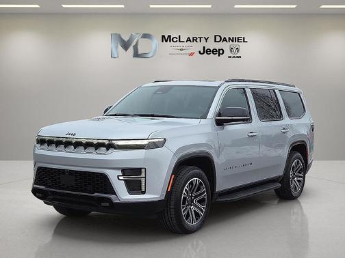 2026 Jeep Grand Wagoneer Base