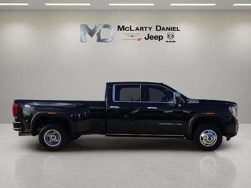 2022 GMC Sierra 3500 Denali