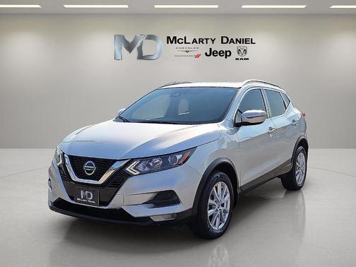 2021 Nissan Rogue Sport SV