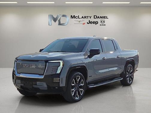 2024 GMC Sierra EV Denali