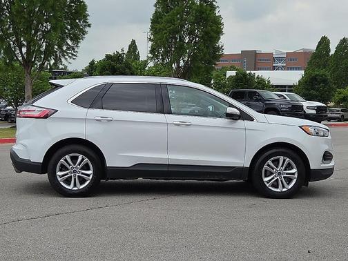 Oxford White 2020 Ford Edge SEL